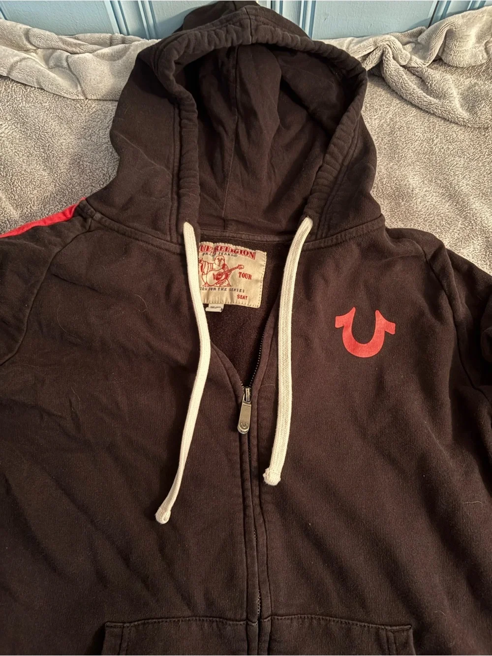 True Religion Hoodie Mens 2XL Black Red Zip Up Jacket Athletic Logo 100% Cotton